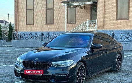 BMW 5 серия, 2018 год, 4 800 000 рублей, 2 фотография
