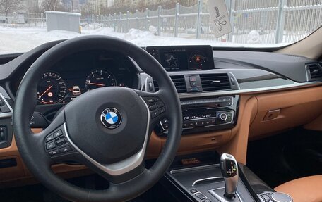 BMW 3 серия, 2018 год, 3 395 000 рублей, 21 фотография