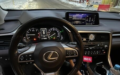 Lexus RX IV рестайлинг, 2017 год, 4 100 000 рублей, 12 фотография