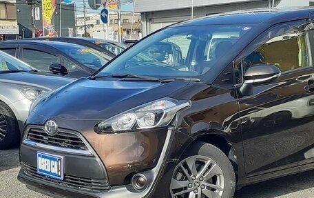 Toyota Sienta II, 2016 год, 1 356 000 рублей, 2 фотография