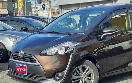 Toyota Sienta II, 2016 год, 1 356 000 рублей, 11 фотография