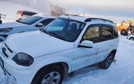 Chevrolet Niva I рестайлинг, 2019 год, 1 150 000 рублей, 5 фотография