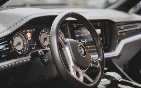 Volkswagen Touareg III, 2019 год, 5 550 000 рублей, 10 фотография