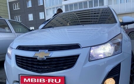 Chevrolet Cruze II, 2014 год, 1 120 000 рублей, 2 фотография
