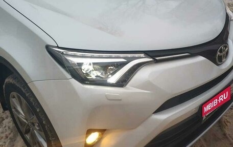 Toyota RAV4, 2018 год, 2 900 000 рублей, 3 фотография