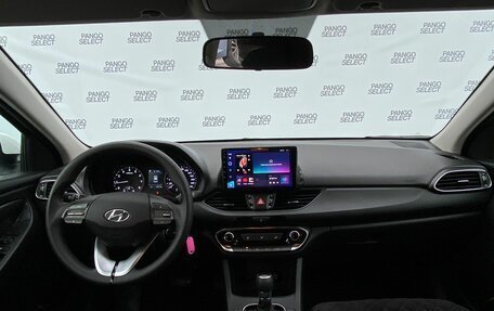Hyundai i30 III, 2022 год, 2 150 000 рублей, 10 фотография