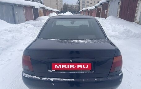 Audi A4, 1996 год, 255 000 рублей, 4 фотография