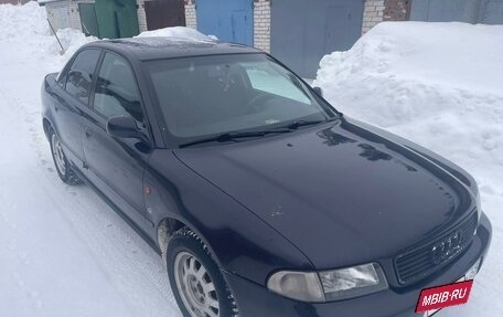 Audi A4, 1996 год, 255 000 рублей, 3 фотография