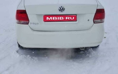 Volkswagen Polo VI (EU Market), 2013 год, 720 000 рублей, 2 фотография