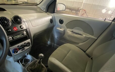 Chevrolet Aveo III, 2004 год, 280 000 рублей, 8 фотография
