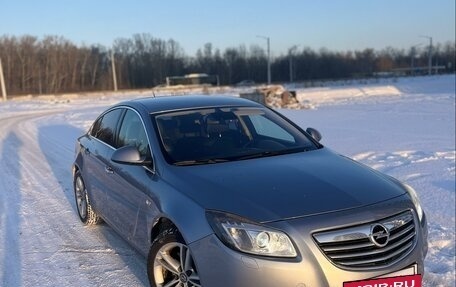 Opel Insignia II рестайлинг, 2008 год, 1 000 000 рублей, 2 фотография
