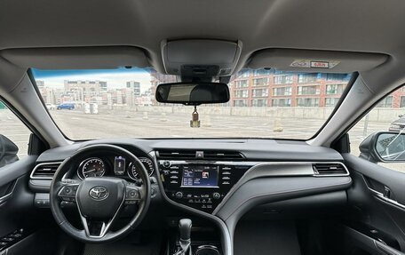Toyota Camry, 2020 год, 3 600 000 рублей, 13 фотография