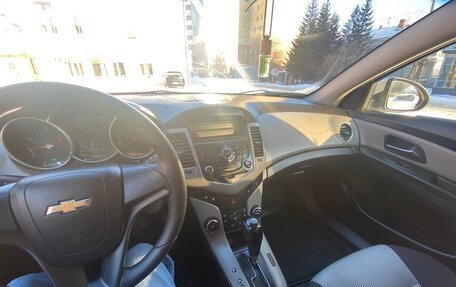 Chevrolet Cruze II, 2012 год, 825 000 рублей, 6 фотография