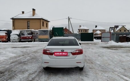 Toyota Camry, 2013 год, 1 950 000 рублей, 5 фотография