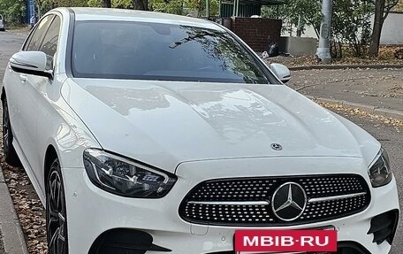 Mercedes-Benz E-Класс, 2021 год, 6 300 000 рублей, 21 фотография