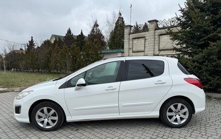 Peugeot 308 II, 2011 год, 915 000 рублей, 2 фотография