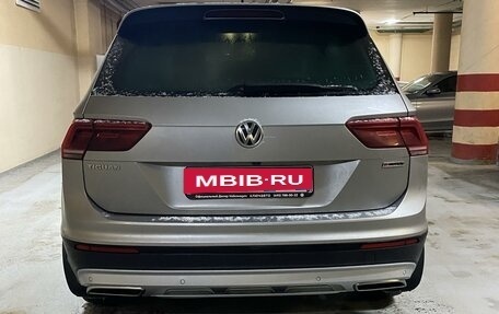 Volkswagen Tiguan II, 2020 год, 3 500 000 рублей, 3 фотография