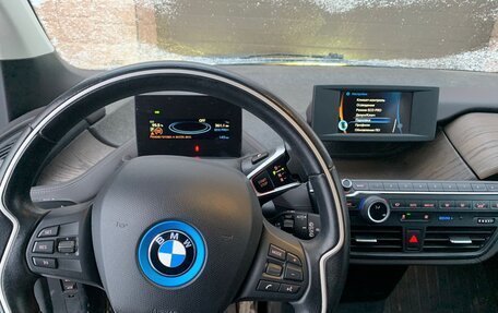 BMW i3 I01 рестайлинг, 2017 год, 2 490 000 рублей, 25 фотография