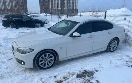 BMW 5 серия, 2014 год, 1 850 000 рублей, 3 фотография