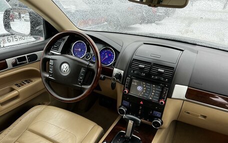 Volkswagen Touareg III, 2007 год, 1 160 000 рублей, 30 фотография