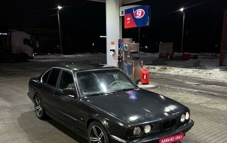 BMW 5 серия, 1995 год, 239 999 рублей, 1 фотография