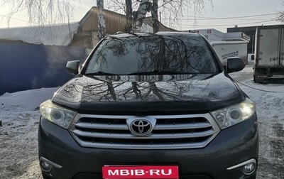 Toyota Highlander III, 2013 год, 2 200 000 рублей, 1 фотография