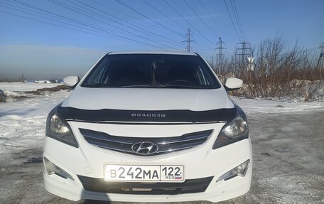 Hyundai Solaris II рестайлинг, 2016 год, 700 000 рублей, 1 фотография
