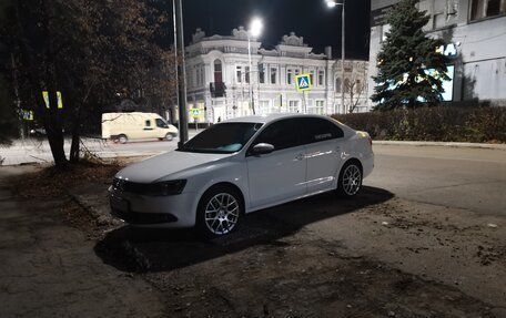 Volkswagen Jetta VI, 2012 год, 1 050 000 рублей, 6 фотография