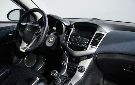 Chevrolet Cruze II, 2012 год, 699 000 рублей, 9 фотография