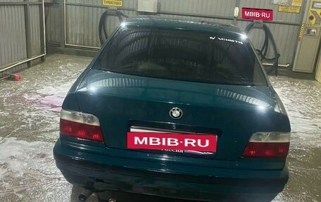 BMW 3 серия, 1993 год, 310 000 рублей, 4 фотография