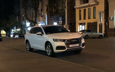 Audi Q5, 2018 год, 4 080 000 рублей, 3 фотография
