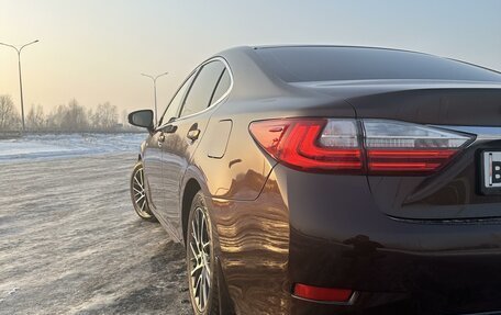 Lexus ES VII, 2015 год, 2 850 000 рублей, 16 фотография