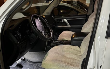 Toyota Land Cruiser 200, 2013 год, 4 500 000 рублей, 5 фотография
