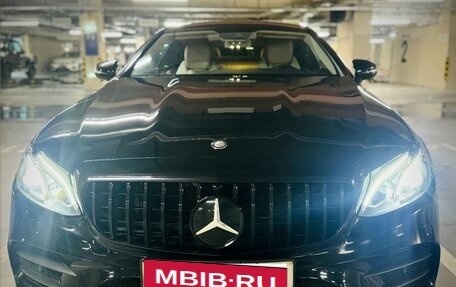 Mercedes-Benz E-Класс, 2017 год, 3 995 000 рублей, 1 фотография