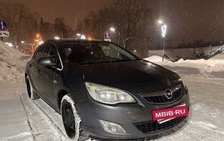 Opel Astra J, 2011 год, 460 000 рублей, 8 фотография