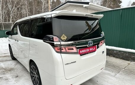 Toyota Vellfire II, 2018 год, 4 400 000 рублей, 4 фотография