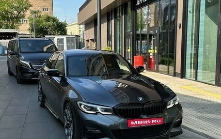 BMW 3 серия, 2019 год, 4 500 000 рублей, 1 фотография