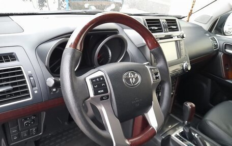 Toyota Land Cruiser Prado 150 рестайлинг 2, 2015 год, 4 900 000 рублей, 12 фотография
