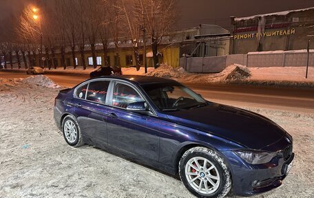 BMW 3 серия, 2013 год, 1 900 000 рублей, 16 фотография