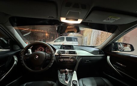 BMW 3 серия, 2013 год, 1 900 000 рублей, 20 фотография