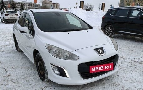 Peugeot 308 II, 2013 год, 730 000 рублей, 2 фотография