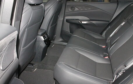 Lexus RX IV рестайлинг, 2023 год, 8 990 000 рублей, 14 фотография