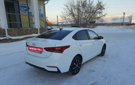 Hyundai Solaris II рестайлинг, 2018 год, 1 585 000 рублей, 4 фотография