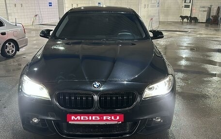 BMW 5 серия, 2015 год, 2 000 000 рублей, 3 фотография