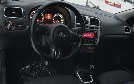 Volkswagen Polo VI (EU Market), 2013 год, 700 000 рублей, 5 фотография