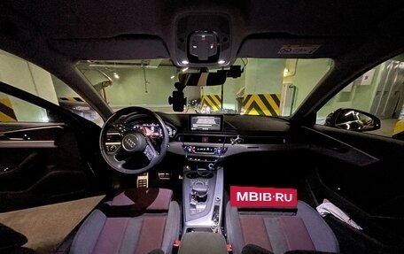 Audi A4, 2017 год, 4 250 000 рублей, 9 фотография
