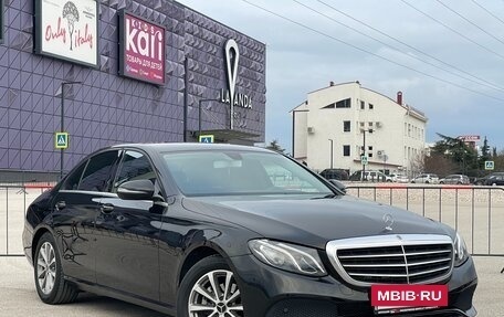 Mercedes-Benz E-Класс, 2017 год, 3 537 000 рублей, 2 фотография