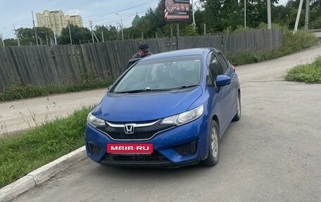 Honda Fit III, 2017 год, 1 190 000 рублей, 2 фотография