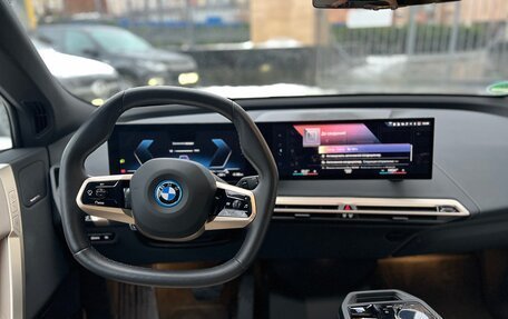 BMW iX, 2021 год, 6 690 000 рублей, 7 фотография