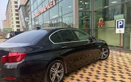 BMW 5 серия, 2014 год, 2 130 000 рублей, 4 фотография